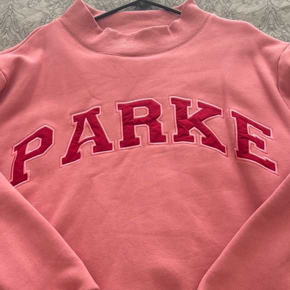 PARKE Valentine’s Day sweatshirt - Picture 2 of 4